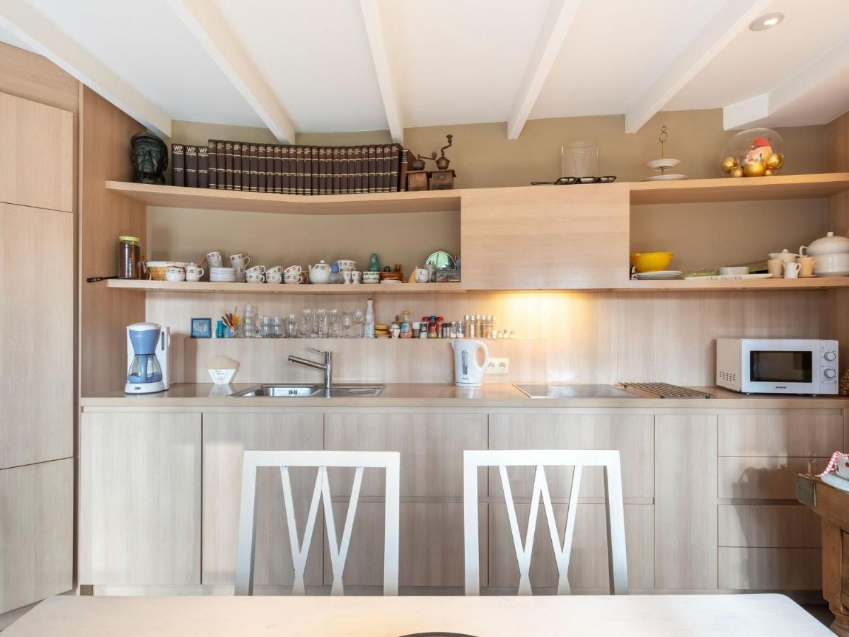 Apartment In Kruibeke At Wissekerke Castle מראה חיצוני תמונה