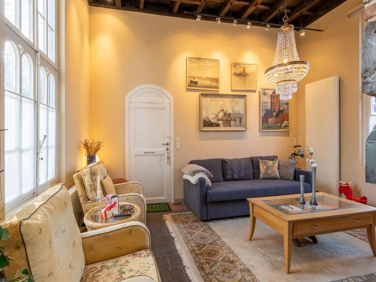 Apartment In Kruibeke At Wissekerke Castle מראה חיצוני תמונה