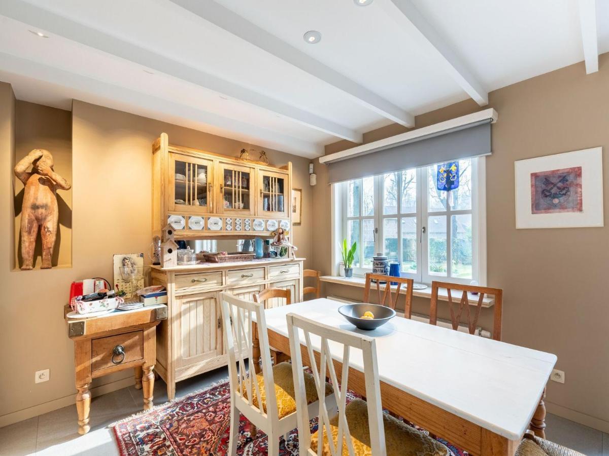 Apartment In Kruibeke At Wissekerke Castle מראה חיצוני תמונה